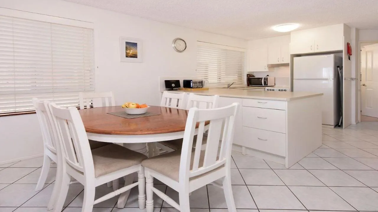 Semesterbostad Kookaburra Court Unit 1 Bulcock Beach Qld Caloundra